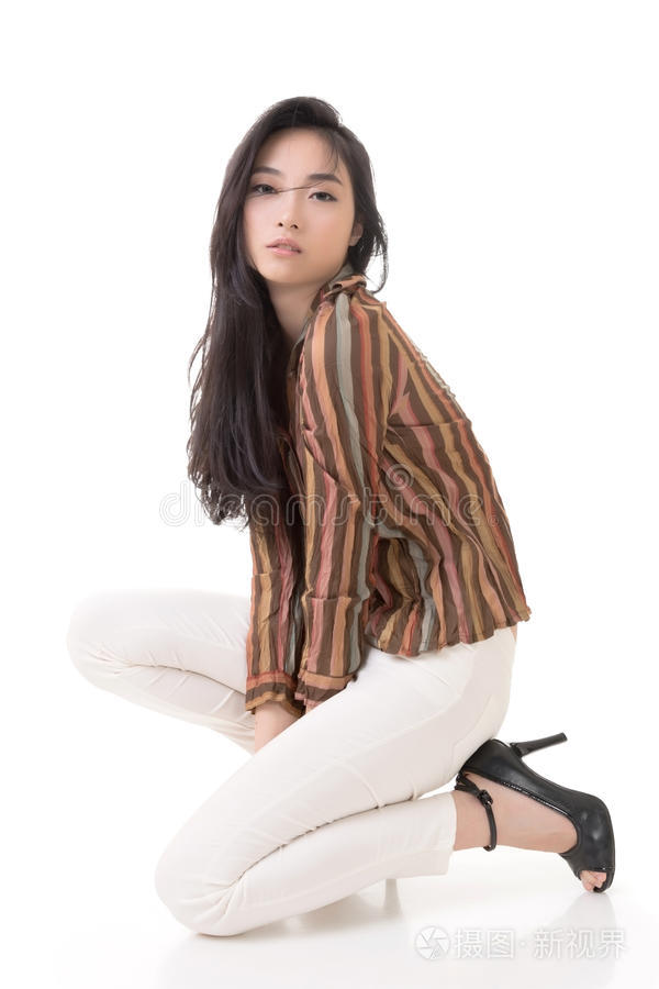 222间房主播跳舞 侦探俱乐部